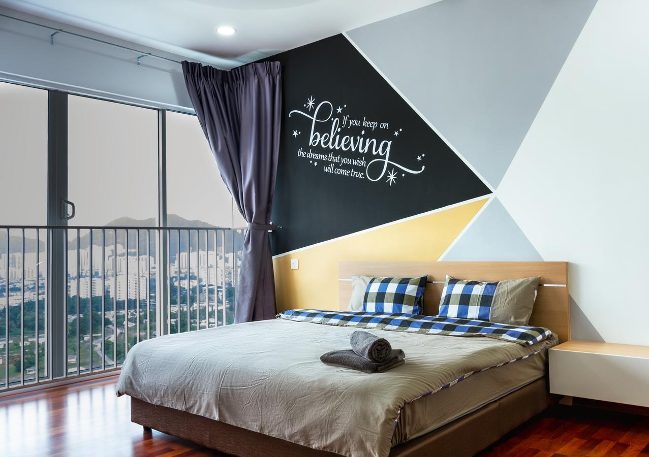 Southwest Island Suite By D Imperio Homestay Bayan Lepas Bagian luar foto
